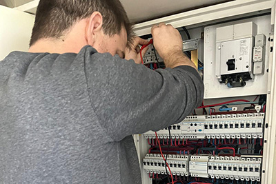 Dépannage & Maintenance